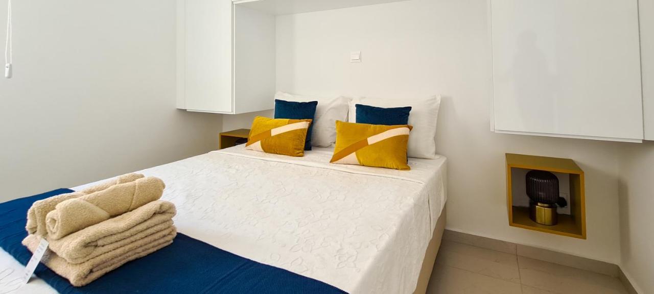 PaphosPhaedrus Living: Seaview Gold Flat Lighthouse 48公寓 外观 照片